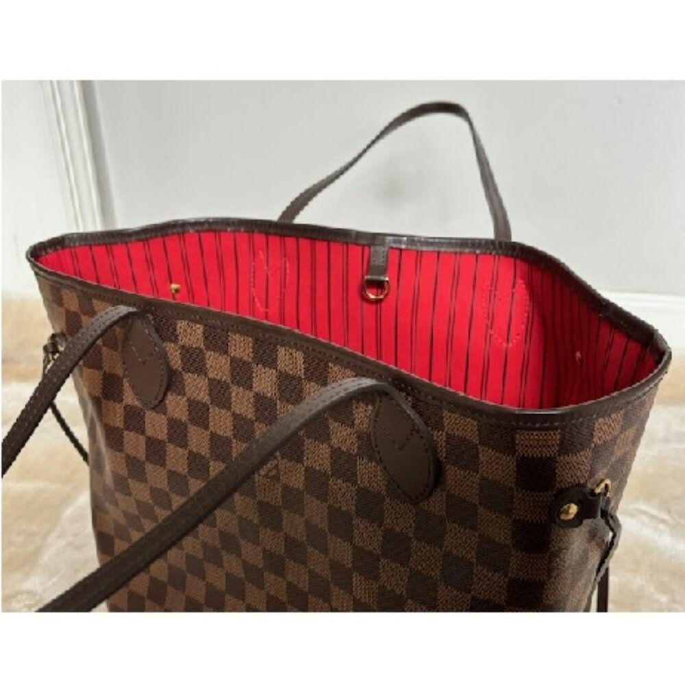 Louis Vuitton Neverfull MM Damier Ebene with Cerise interior - Picture 5 of 16